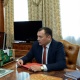 Президент Алмазбек Атамбаев Коопсуздук кеңешинин катчысы Темир Жумакадыровду кабыл алды