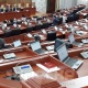 Жогорку Кеңештин жыйынында 20га жакын эле депутат отурат
