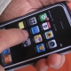 iPhone 10 жашта. Ал эки кишинин бирин-бири жек көрүүсүнөн улам чыккан