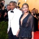 Америкалык түгөйлөр Бейонсе менен Jay-Z эгиз наристелерине өздөрүнүн аттарына окшош ысым ыйгарышты 
