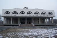 Сүрдүрүлө турган "Нарын" рестораны жайгашкан жер тилке сатыкка коюлду
