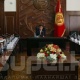 Өкмөт башчы чек арачылардын коррупциялык иш аракети элдин ишенимин жоготуп жатканын айтты