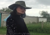 ЭЛДИК ВИДЕО: Позитивдүү "жеңеден" жаңы бий