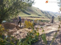 ӨКМ: "Сузактагы көрүстөндөрдү көчүрүү иштеринде 948 сөөктүн аты-жөнү такталбаган боюнча көмүлдү"