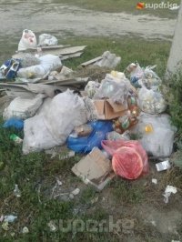 ЭЛДИК КАБАР: "Кербен шаарында таштанды 3 жумадан бери чыгарыла элек. Буга чейин жума сайын алынчу" дейт окурман