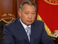 ЖЫЛНААМА, 23-ИЮЛЬ: 8 жыл мурун президенттик шайлоо өтүп, Курманбек Бакиев экинчи ирет президент болуп шайланган