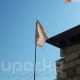 "ЭЛДИК КАБАРга" жооп: "Кара-Суудагы жарымына чейин тытылган желек алмаштырылды" дейт райондук билим берүү бөлүмүнүн башчысы