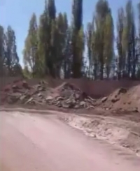 ЭЛДИК КАБАР: "Жайнаган президенттикке талапкерлердин арасында жолдун ортосуна чейин салынган дубалды ордуна жылдырчулар барбы?" дейт окурман