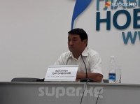 &ldquo;Кыргызстан&rdquo; партиясынын мүчөсү Канат Исаевдин президенттикке талапкер катары көрсөтүлүшү мыйзамсыз экенин айтты