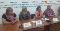 "21 жаштагы уулумду атып кетишкен, эми кылмышты иликтөөгө бут тосуулар болуп жатат" дейт маркумдун апасы