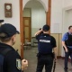 Украинада психиатриялык ооруканада жаткан адамдын колунан 10 бейтап, полициянын 5 кызматкери жабыркады