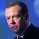 Дмитрий Медведев Кыргыз менен Орусиянын товар айланымы жогорулаганын айтты