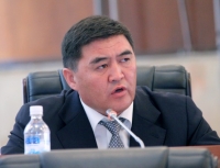 Камчыбек Ташиев: "Текебаевге белек бергем жана сотто берген көрсөтмөмдөн баш тартпайм"