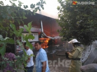 ЭЛДИК КАБАР: Ошто эртең менен бир айдан бери иштебей турган ашкана толугу менен күйүп кетти