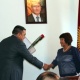 Албек Ибраимов эмгекте айырмаланган кызматкерлерди Ардак грамоталары менен сыйлады
