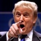 Дональд Трамп сары чачтуу журналист айымдарды чаташтырып залдагыларды каткырыкка бөлөдү