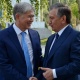Бишкекте Алмазбек Атамбаев менен Шавкат Мирзийоевдин жолугушуусу өтүүдө