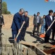 Алмазбек Атамбаев Нарын шаарында көп батирлүү турак үй курулчу жерге капсула салуу аземине катышты