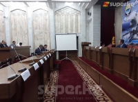Жогорку Кеңештин агрардык комитетинде 3 депутаттын катышуусунда жыйын өттү
