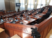 Парламент: Кыргыз-Өзбек чек арасы жөнүндө келишимди ратификациялоо маселеси жабык талкууланууда