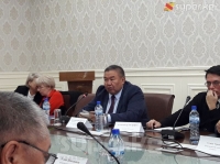 Жумакадыр Акенеев, экономист: "Кыргыздын ЕАЭБдеги төрагалыгы ийгиликтүү өттү"