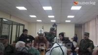 Шаардык сот "диний кастыкты козутту" деп айыпталып жаткан Зулпукар Сапановду 2 жылга шарттуу кесип, сот залынан бошотту