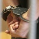 Сузакта үй ээсин өлтүрүп, аялын, кызын жарадар кылып качып кеткен деген шек менен 22 жаштагы жаран кармалды