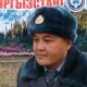 Ошто 3-кабаттан секиргени жаткан аялды куткарып калган милиция: "Ыңгайлуу учурду жарым саат күтүп отуруп, алаксып калганда тартып алдым "