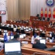 Парламентте Кызыл китепке кирген жаныбарларды аткезчилик менен алып өткөндөрдү эркинен ажыратуу маселеси каралды