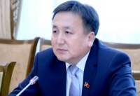 Депутат Жээнбеков: "Мурда бир да унаа техникалык кароодон өтчү эмес, баары эле коррупциялык жол менен өтүп келген"