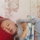 "Кызым үй-бүлөбүздү багам, үй салам деп жүрүп ооруга кабылды" дейт боорун алмаштырууга муктаж болуп жаткан Мээргүл Анарбек кызынын апасы
