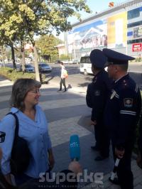 Жол эрежелерин бузуп, бирок өз укуктарын жатка билген жөө жүргүнчүлөр
