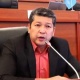 "Ордуңузду бошотуңуз". Депутат каржы министрин сынга алды