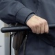 ИИМдин Ички иликтөө кызматынын кызматкери аймактык тескөөчүнү сабап салды. Окуя иликтенүүдө