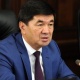 Өкмөт башчы: "Эрлан Абдылдаевдин кызматтан кетишине коомдо талкуу болуп жаткан окуялар да себеп болду"