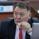 Депутат Жолдошбаев: "Бишкектин вице-мэри мэрдин ишин артка тартып жатат"