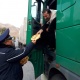 Чычкан капчыгайындагы тыгында турган унаалар тарады