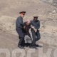 &ldquo;Шамбесай&rdquo; кенинде кайрадан жаңжал. Мекемелер аралык комиссия мүчөлөрүнүн ишине каршылык көрсөткөн элди милиция кызматкерлери кармап кетишти