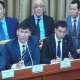 Жогорку Кеңеште министрликтерге талапкерлер Улукбек Кочкоров менен Азамат Жаманкулов тааныштырылды