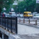 Бишкекте көпүрөдөн секирген 19 жаштагы келинди милиция кызматкерлери куткарып калышты