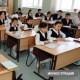 Вице-премьер соңку 5 жылда өлкөдө 150дөн ашык мектеп 3 нөөмөт менен окутуу жүргүзүп жатканын айтты