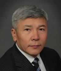 Саясий ишмер Максат Мамытканов: "Биз дагы саясий күч болуп жүрөбүз, бирок бизди курултайга чакырышкан жок"