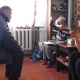 Жайыл районунда спирт ичимдигин ичип, энелик милдетин аткарбаган аялдын 5 айлык баласы ооруканага жеткирилди