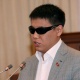 Депутат Бекешев: "Бишкектеги жол тыгындардын айынан айдоочулар президентти, депутаттарды, өкмөттү, мэрди сөгүп жатышат"