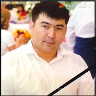 Лейлекте ок тийип каза болгон айылдык кеңештин төрагасынын сөөгү жерге берилди (фото)