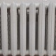 Бишкекте батареяга буту кыпчылып калган 5 жашар балага куткаруучулар жардам беришти