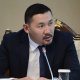 Жарандык активист Тимур Саралаев: "Президенттин экс-премьер, экс-спикерлер менен жолугушуусу анын саясий күчтөр менен сүйлөшүүгө даяр деген белгиси"