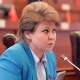 Депутат Ирина Карамушкина: "Президент Атамбаевге нааразы болгон тараптан колдоо издеп жатат"