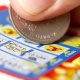 Апасынын кеңешине кулак түргөн АКШлык жаран лотереядан 4 миллион доллар утуп алды