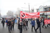 Ошто 9 миңдей адам терроризмге каршы жөө жүрүшкө чыкты. Ош мэриясы: "Иш чарага эч ким мажбурланган жок" (сүрөт)